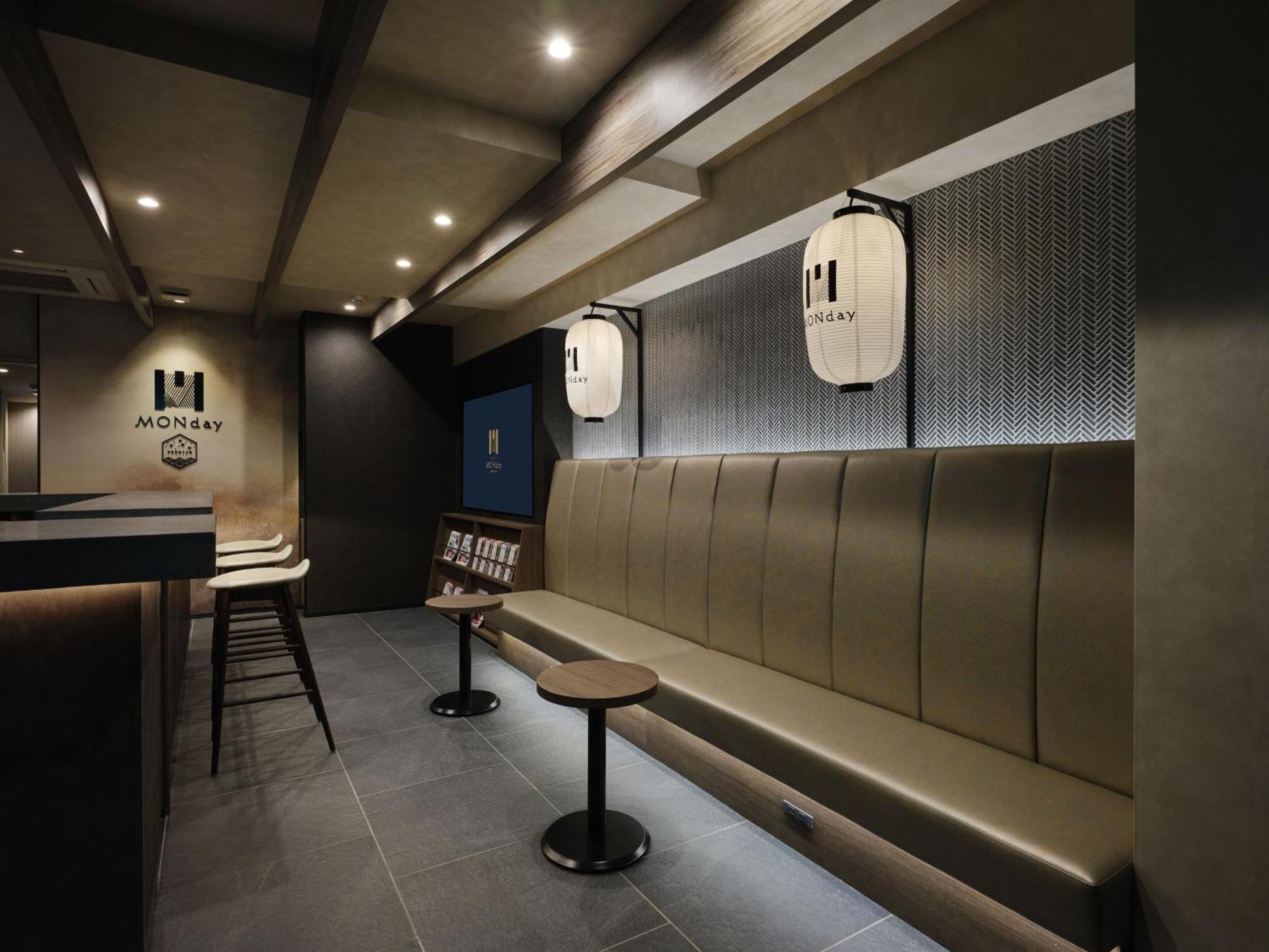Monday Premium Namba West Aparthotel 4*